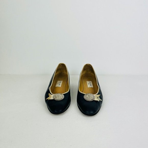 Celine Vintage Navy Blue and Cream Logo Coin Bow Detail Court Heels UK 5.5 - Picture 7 of 14